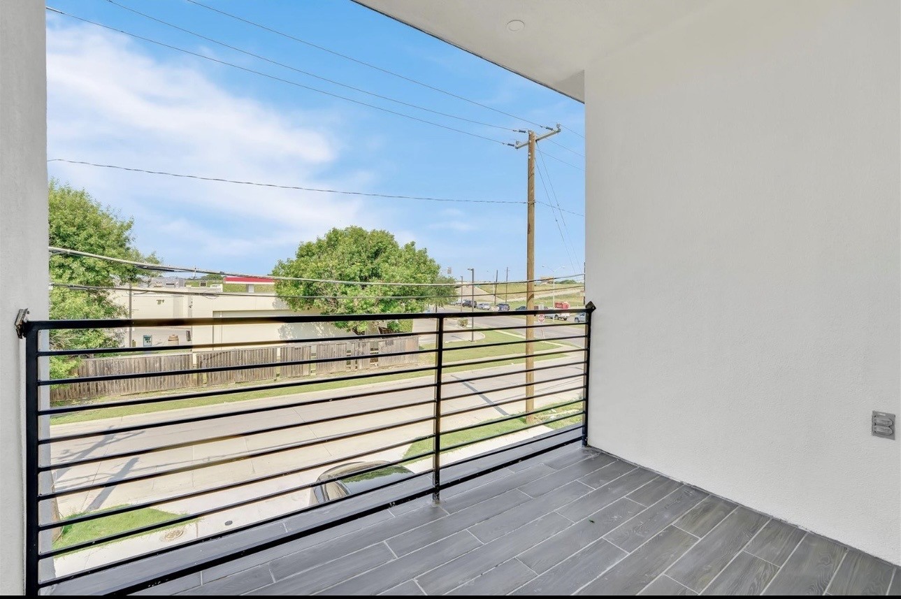 2902 Jim Street Dallas TX 75212