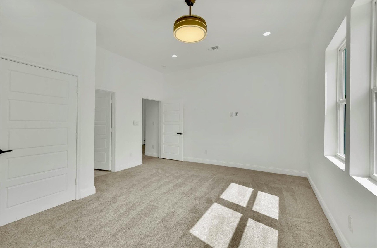 2902 Jim Street Dallas TX 75212