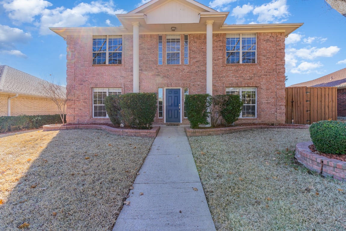 812 Red Tip Drive Allen TX 75002