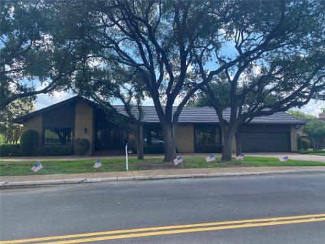 4114 Wingren Drive Irving TX 75062