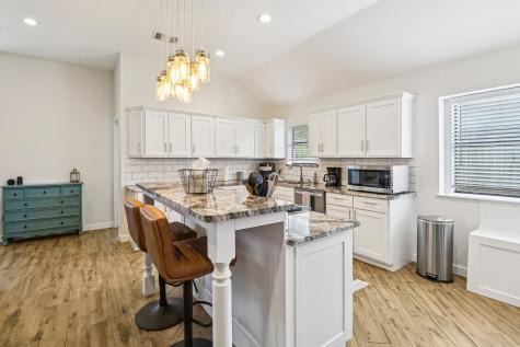 1003 Meridith Drive Terrell TX 75160