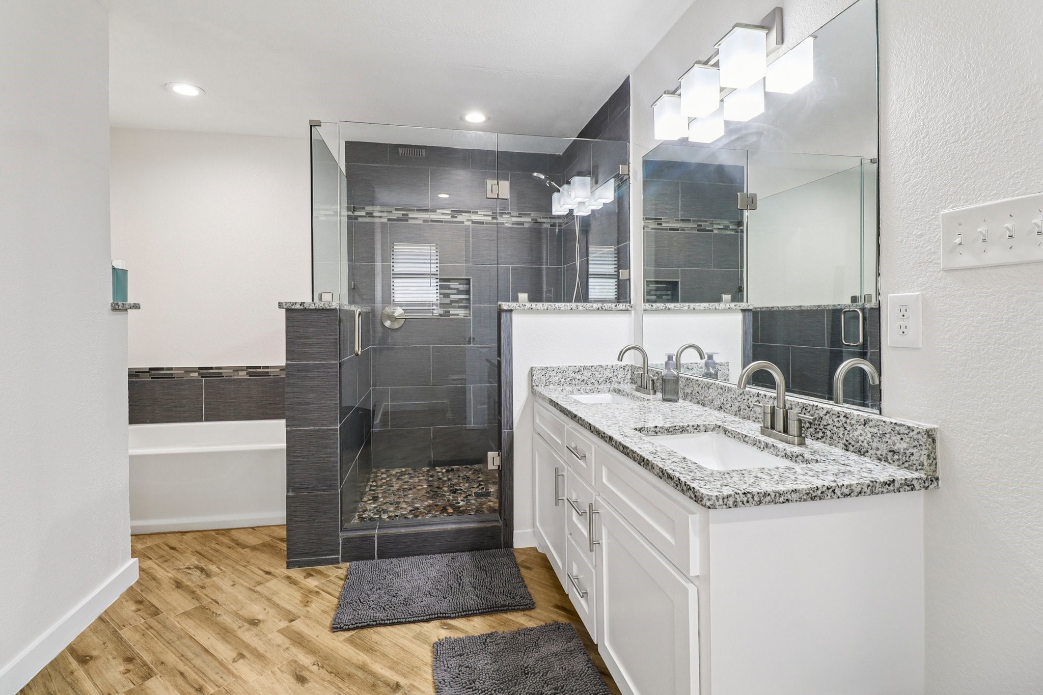 1003 Meridith Drive Terrell TX 75160