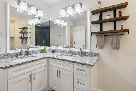 1003 Meridith Drive Terrell TX 75160