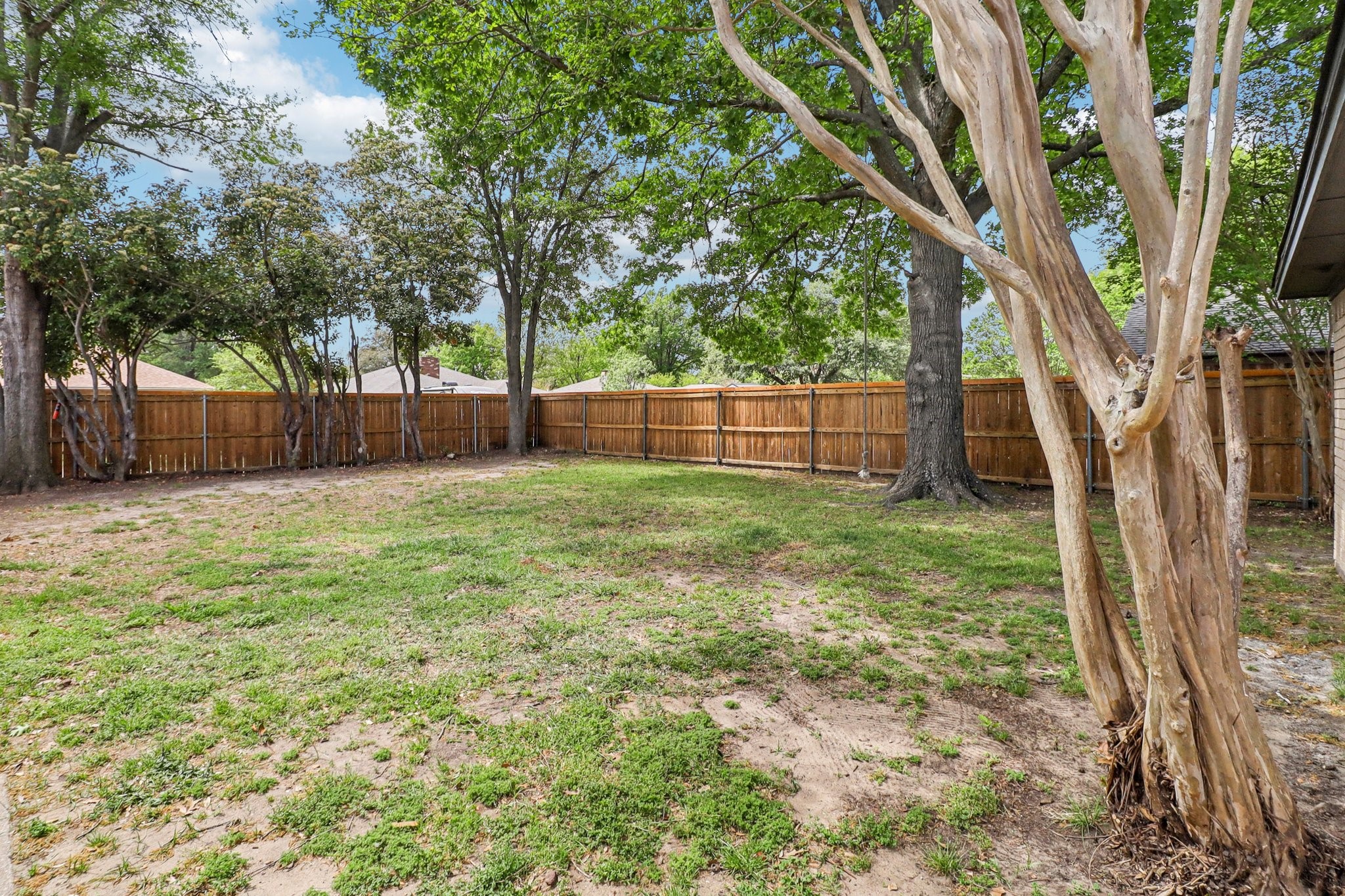 1003 Meridith Drive Terrell TX 75160