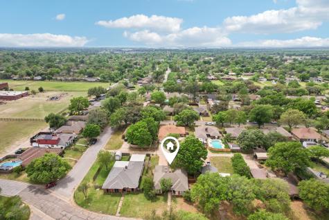 1003 Meridith Drive Terrell TX 75160