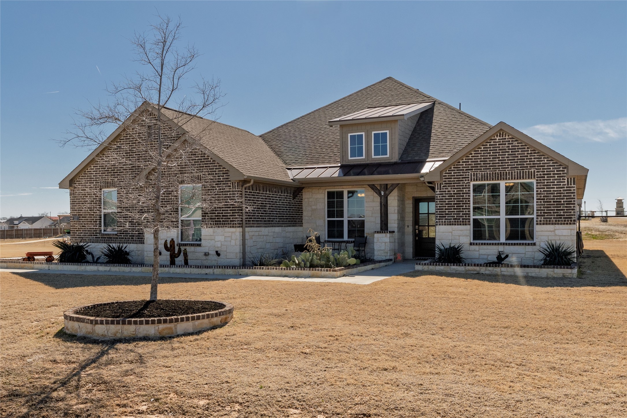 137 Oak Grove Drive Rhome TX 76078