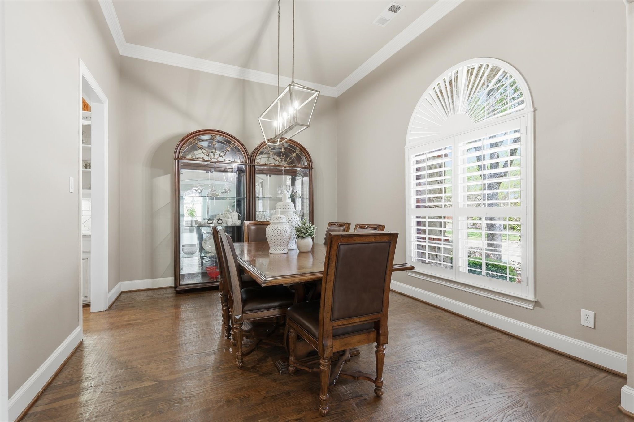 8980 Crockett Drive Lantana TX 76226