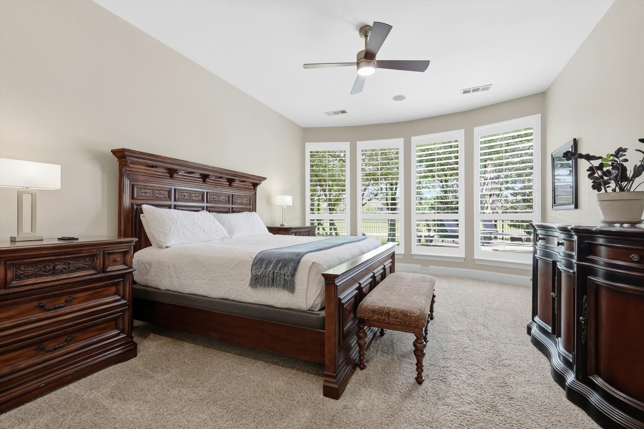 8980 Crockett Drive Lantana TX 76226