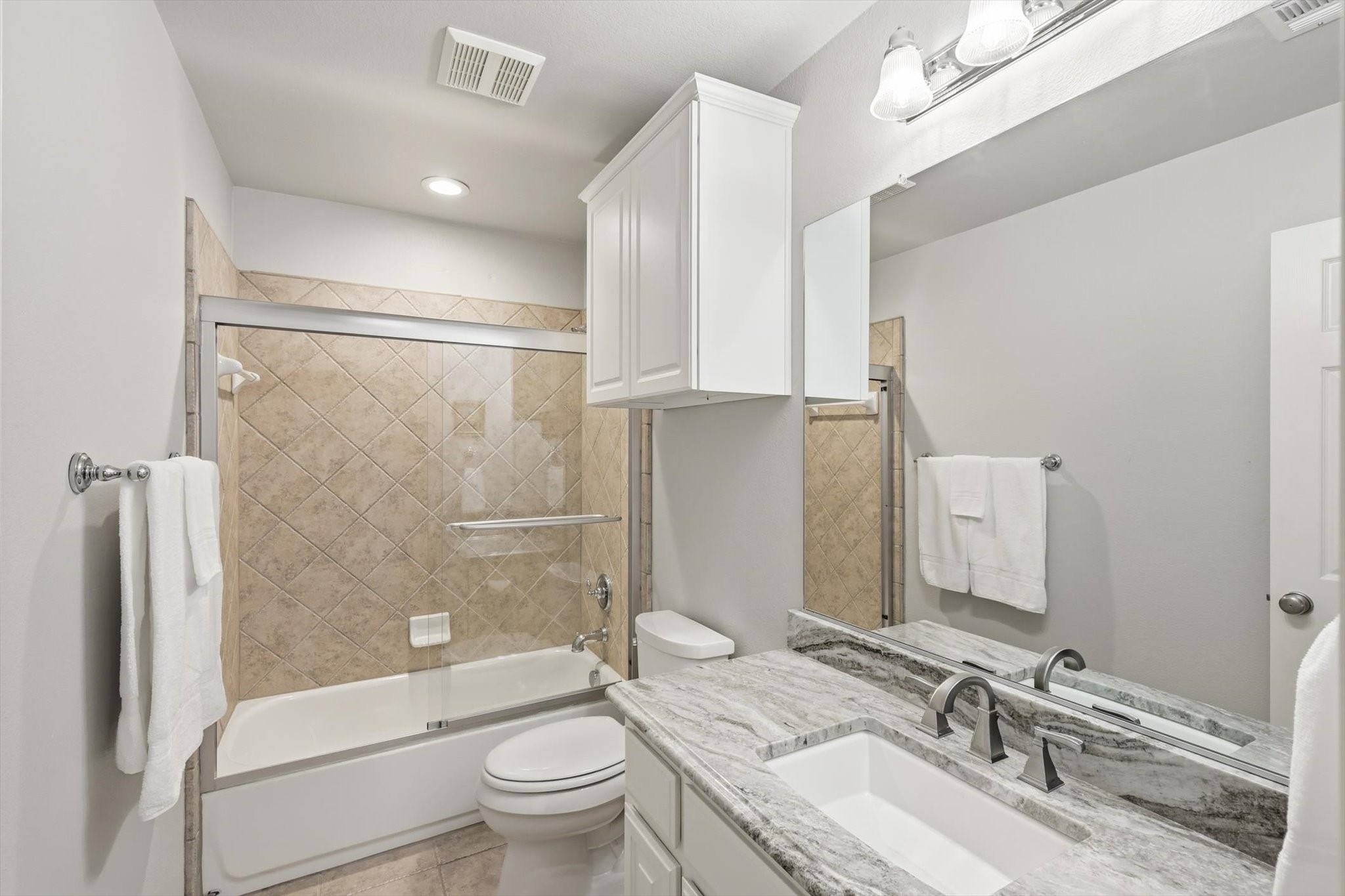 8980 Crockett Drive Lantana TX 76226