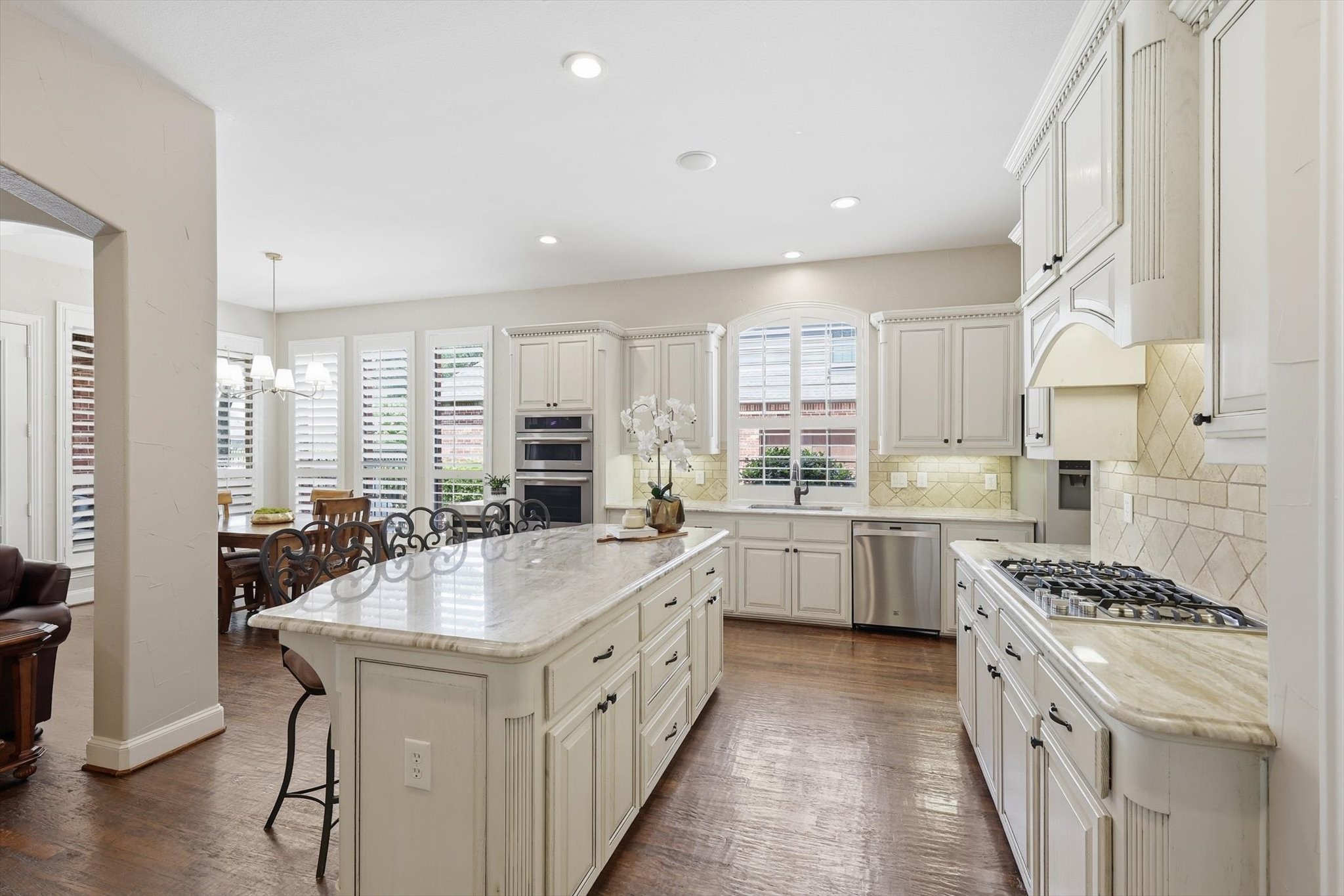 8980 Crockett Drive Lantana TX 76226