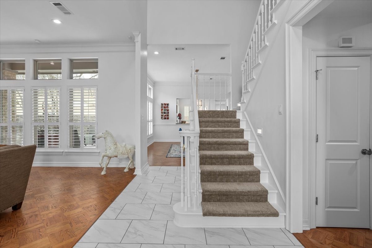804 Roaring Springs Road Fort Worth TX 76114