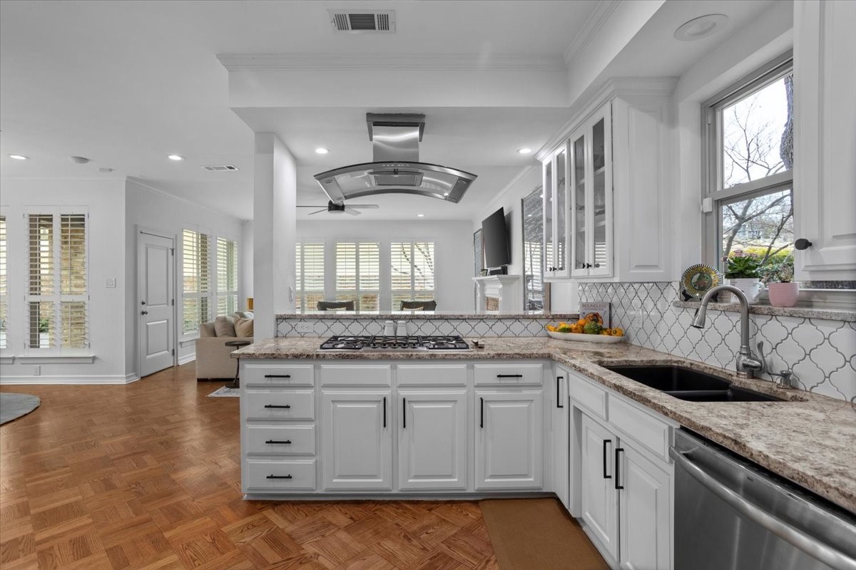 804 Roaring Springs Road Fort Worth TX 76114