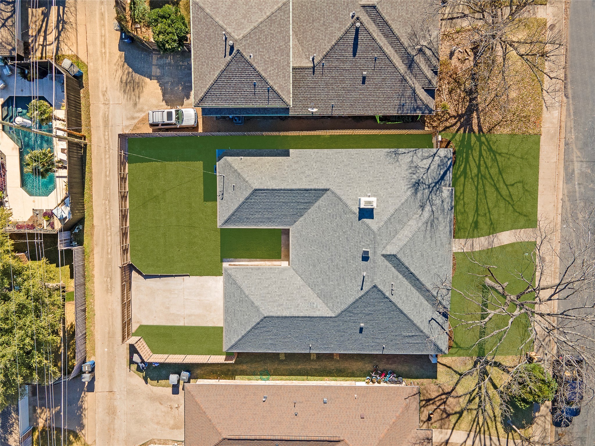 7220 Claybrook Drive Dallas TX 75231
