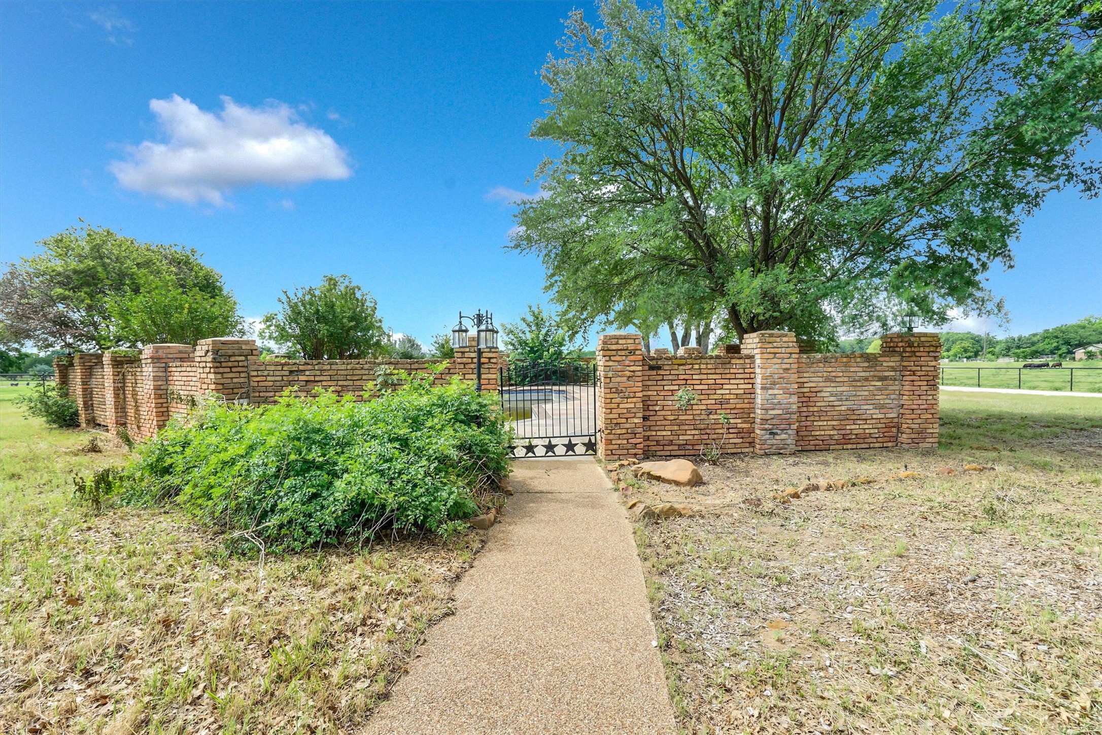 631 Fm 407 E Argyle TX 76226