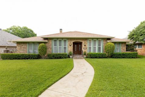 9220 Alta Oaks Drive Dallas TX 75243