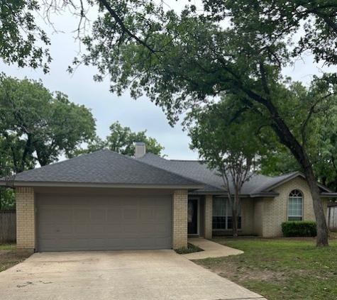 1116 Shadow Ridge Drive Azle TX 76020