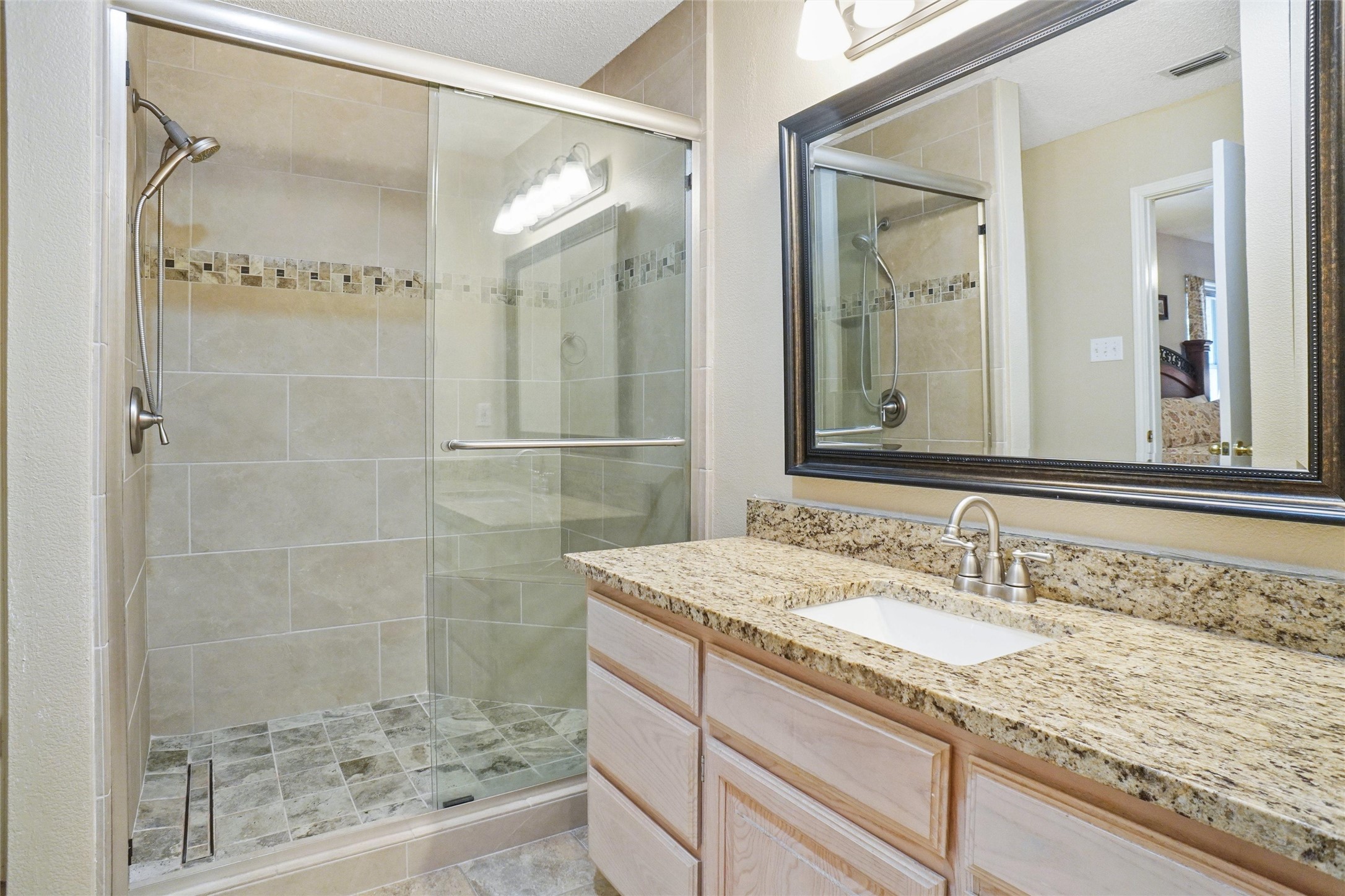1116 Shadow Ridge Drive Azle TX 76020