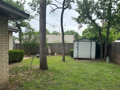 1116 Shadow Ridge Drive Azle TX 76020
