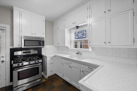 2220 5th Avenue Fort Worth TX 76110
