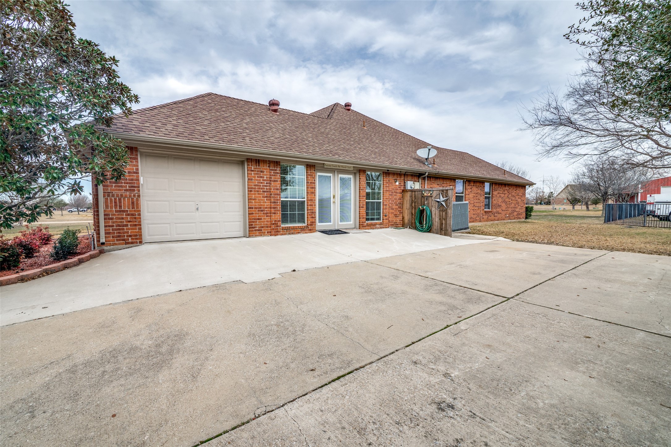 2408 Silver Maple Drive St Paul TX 75098