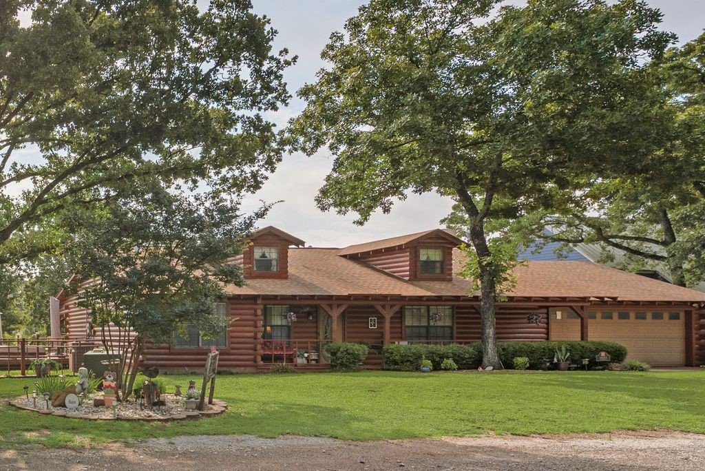 14213 Clark Drive Streetman TX 75859