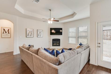 11221 Summer Rain Boulevard Aubrey TX 76227