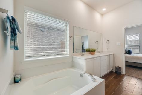 11221 Summer Rain Boulevard Aubrey TX 76227
