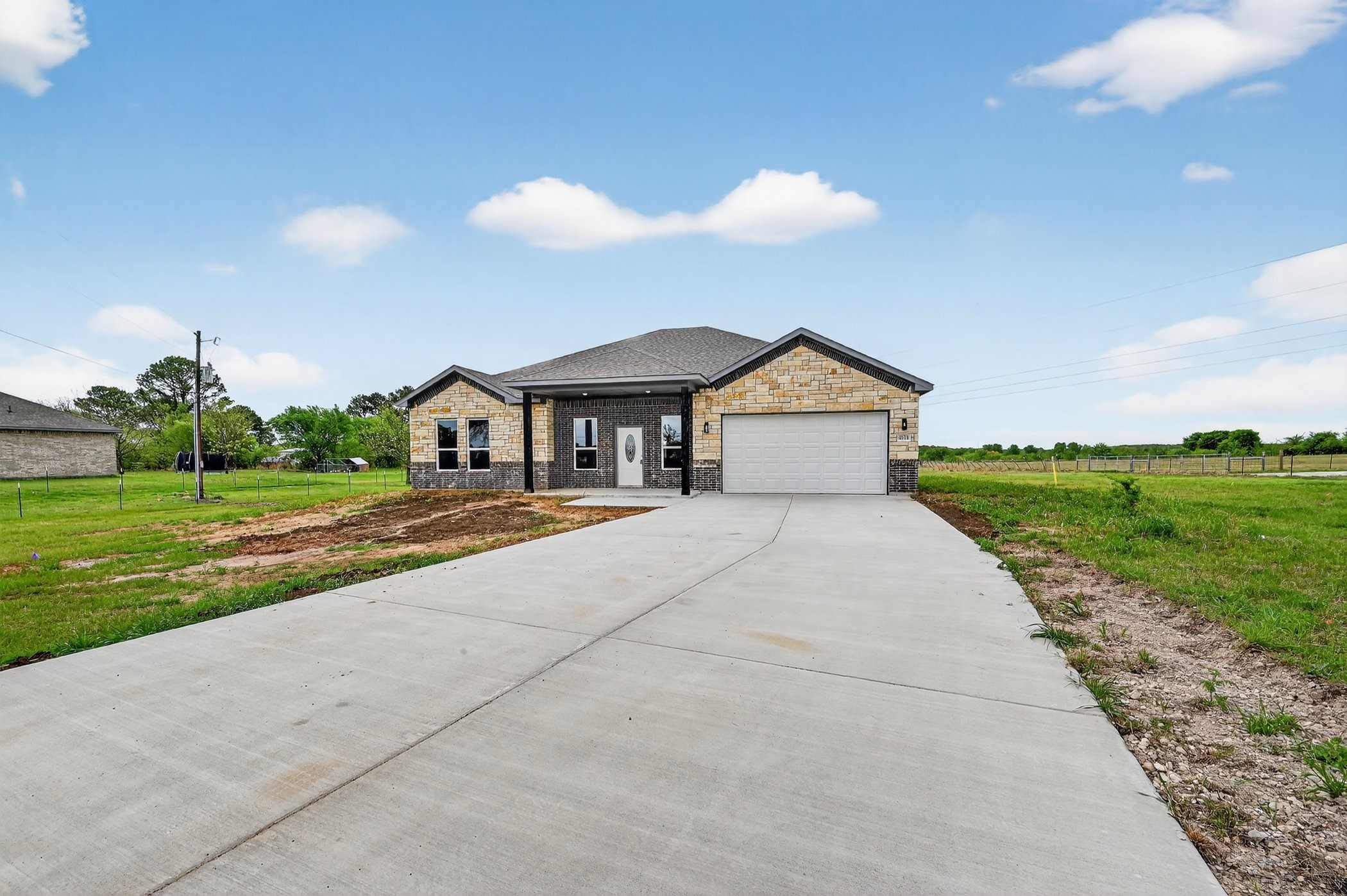 4510 County Road 307 Grandview TX 76050