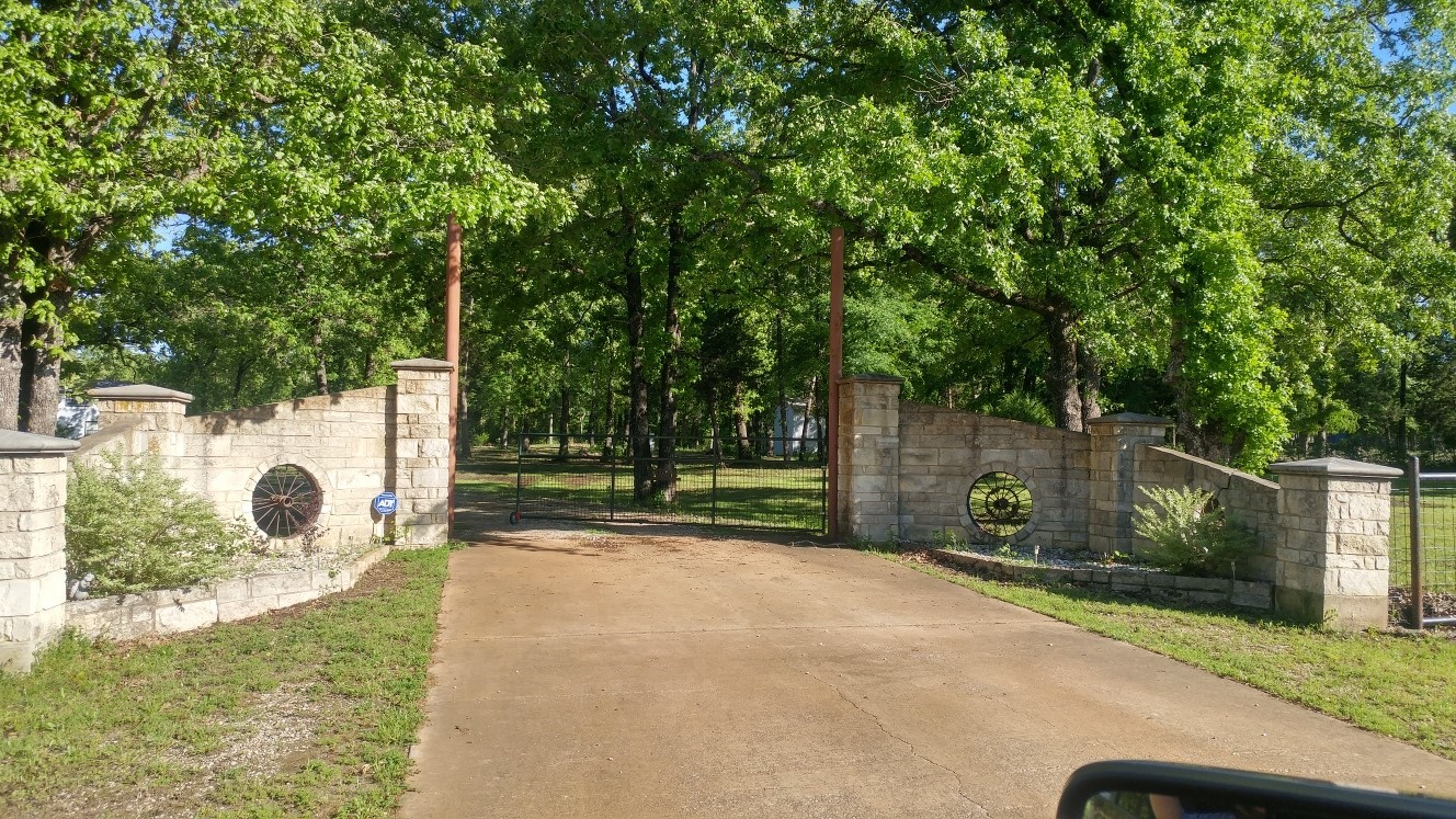 2204 Vz County Road 3211 Wills Point TX 75169