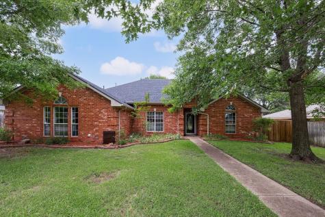 1102 Churchill Lane Greenville TX 75402