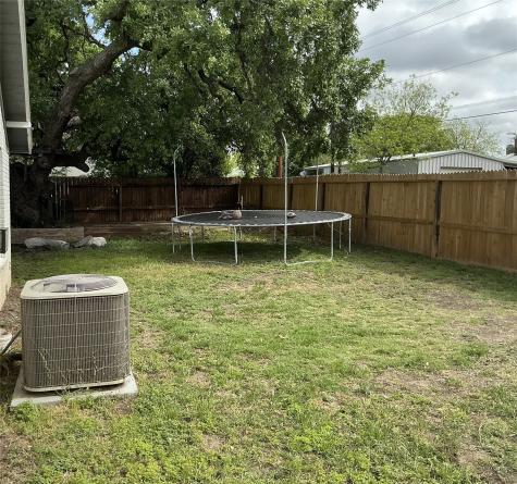 700 W Broad Street Brady TX 76825