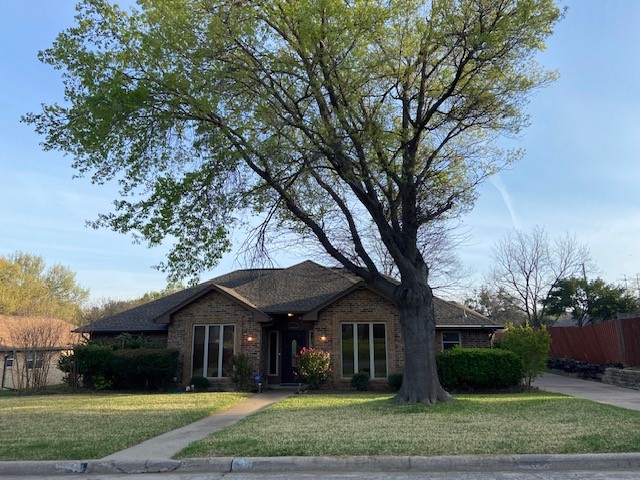 2013 Hazelwood Drive Grand Prairie TX 75050