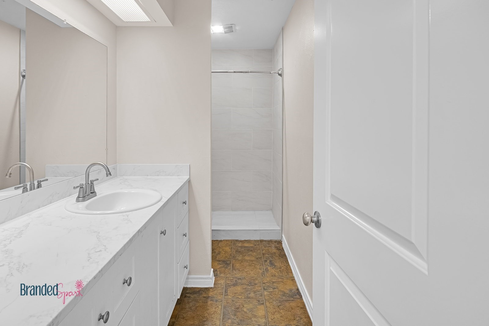 6913 Loma Vista Drive Fort Worth TX 76133