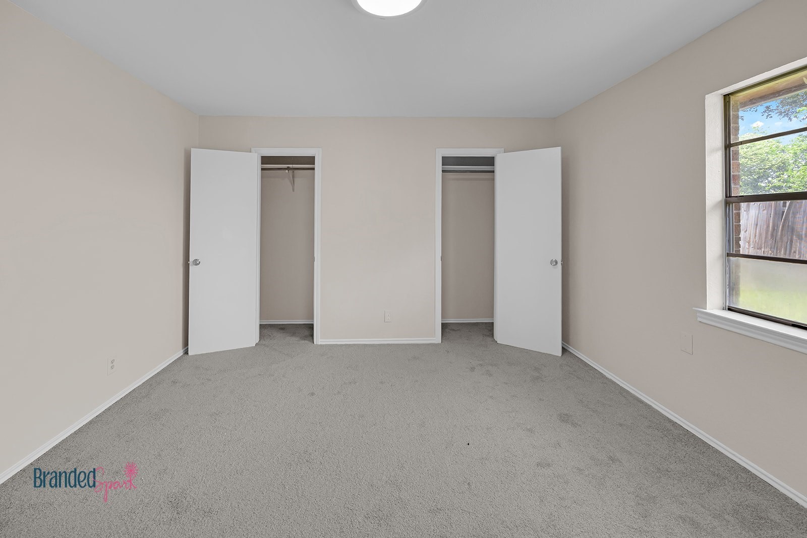 6913 Loma Vista Drive Fort Worth TX 76133
