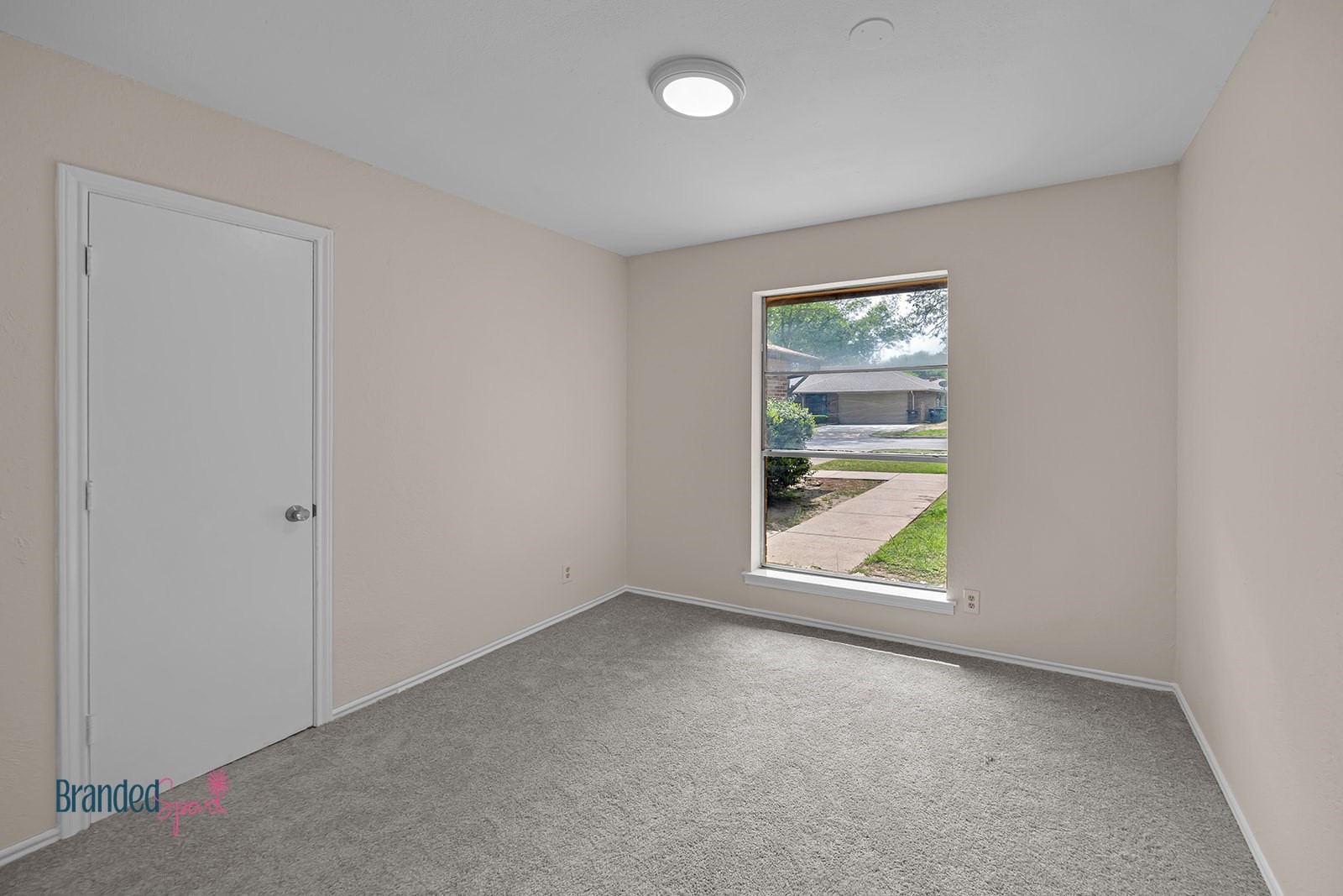 6913 Loma Vista Drive Fort Worth TX 76133
