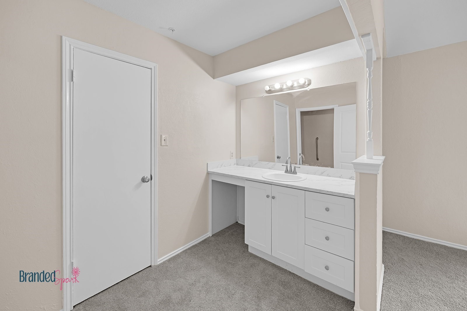 6913 Loma Vista Drive Fort Worth TX 76133