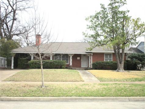 1942 Cedar Crest Boulevard Dallas TX 75203