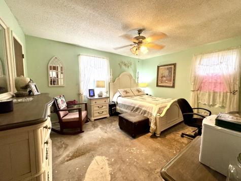 317 N Trail Street Crowley TX 76036