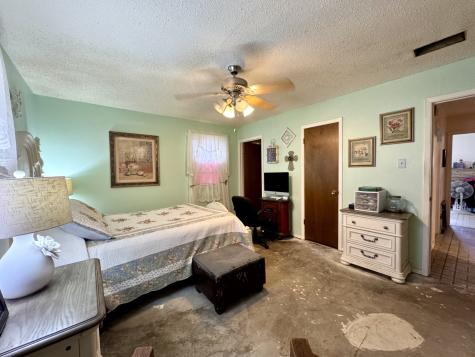 317 N Trail Street Crowley TX 76036