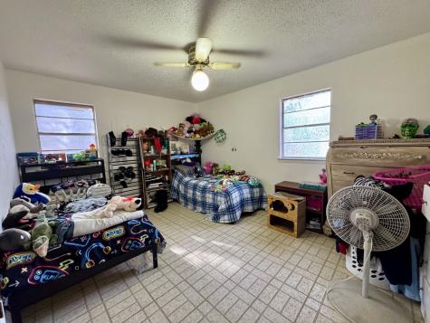 317 N Trail Street Crowley TX 76036