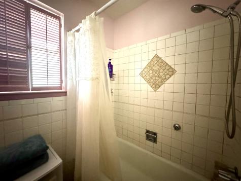 317 N Trail Street Crowley TX 76036