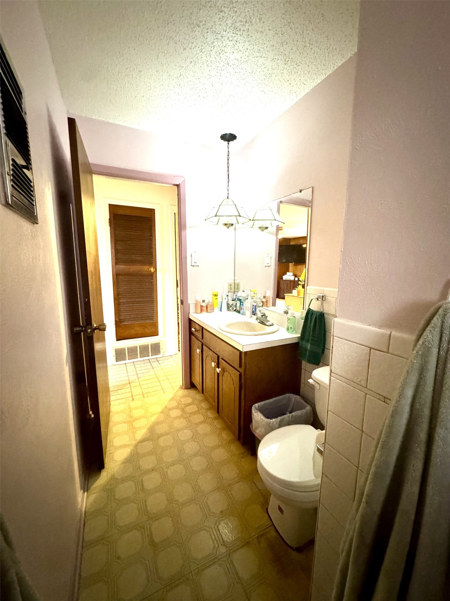 317 N Trail Street Crowley TX 76036