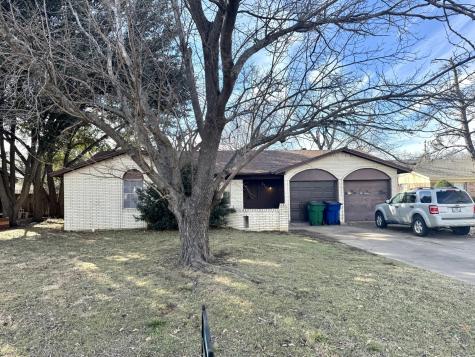 317 N Trail Street Crowley TX 76036