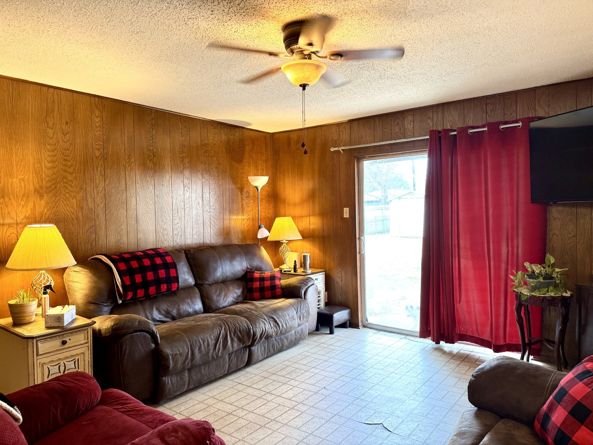 317 N Trail Street Crowley TX 76036