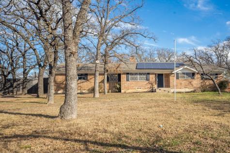 6820 Country Squire Lane Burleson TX 76028