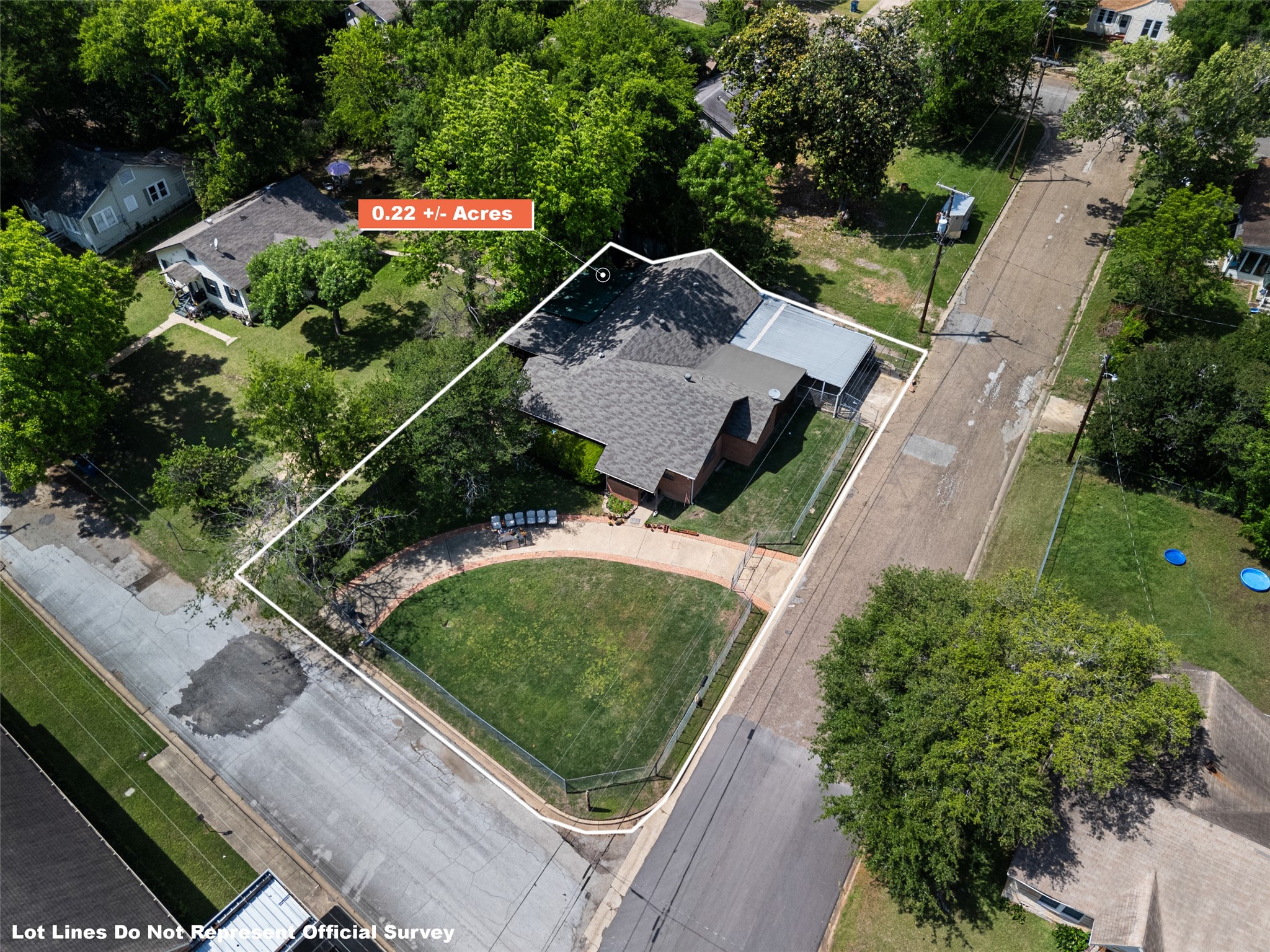 500 W Marshall Avenue Gladewater TX 75647