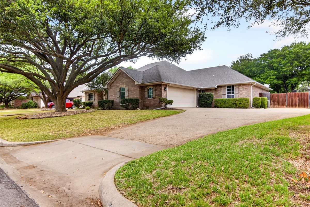 110 Lariat Trail Waco TX 76657
