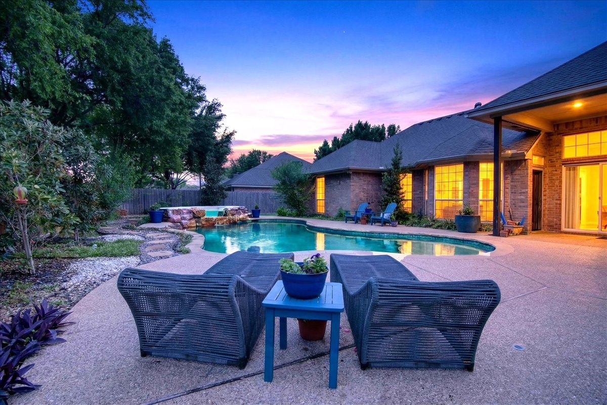 110 Lariat Trail Waco TX 76657