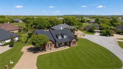 6300 Bellevue Court Granbury TX 76049