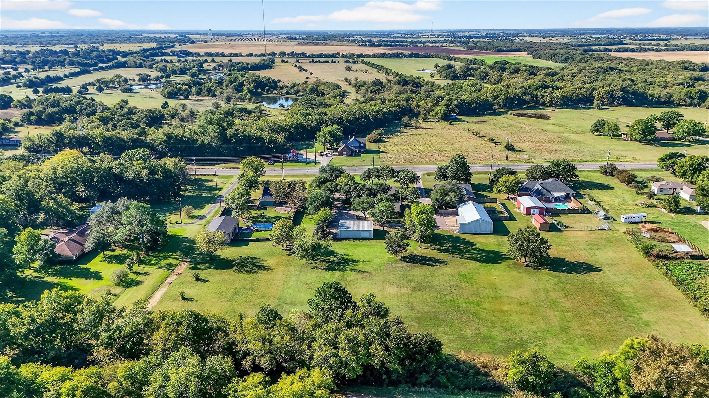 27019 State Highway 56 Whitesboro TX 76273